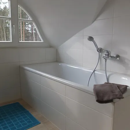 بيت للعطل Reetdach Ferienhaus Dunenblick
